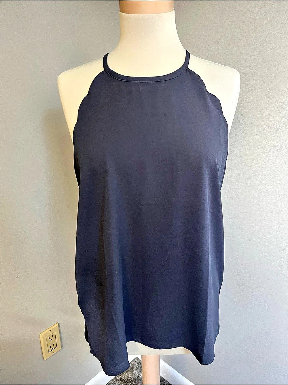 LOFT Scalloped Halter Neck Tank Top Blue Size Medium